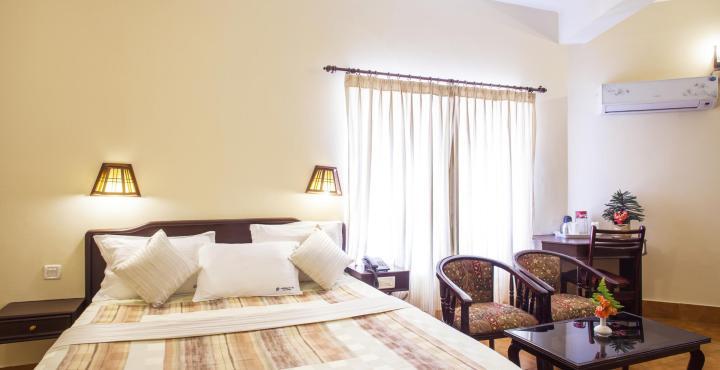 טקאדי Michaels Inn מראה חיצוני תמונה